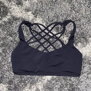 Black lululemon bra